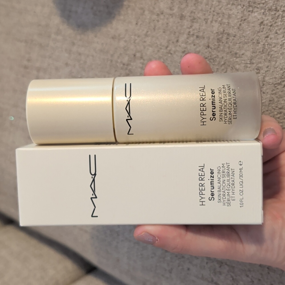MAC Hyper Real Serumizer 1.0oz
